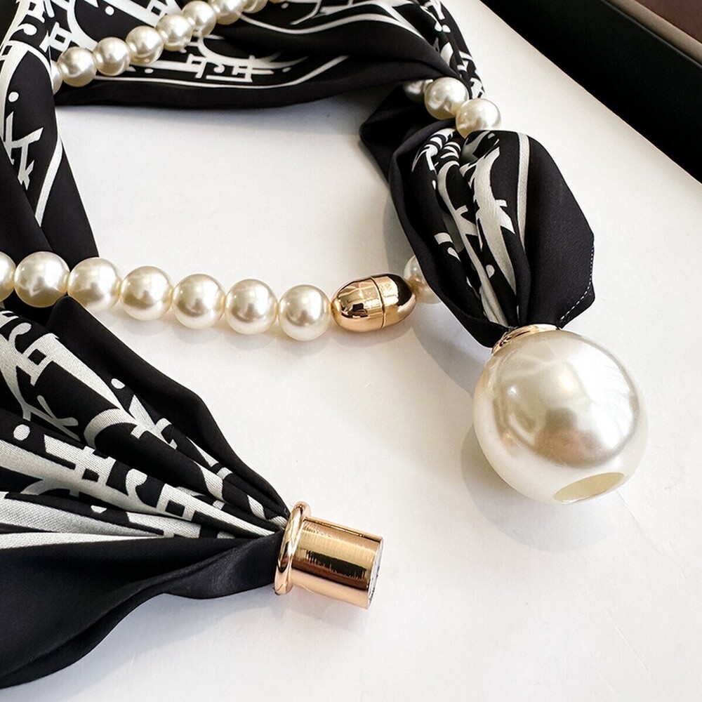 X74 Type12 | Gianzhijie Pearl Magnetic Skinny Silk Neck Scarf - Picture 3 of 4